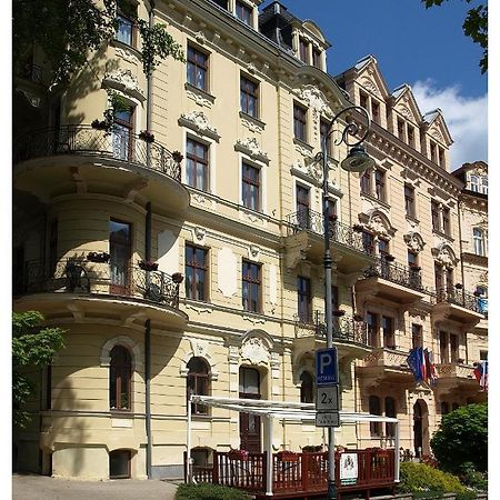 Spa Hotel Cajkovskij Karlovy Vary Ngoại thất bức ảnh
