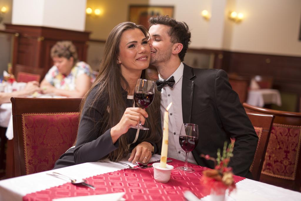 Spa Hotel Cajkovskij Karlovy Vary Ngoại thất bức ảnh