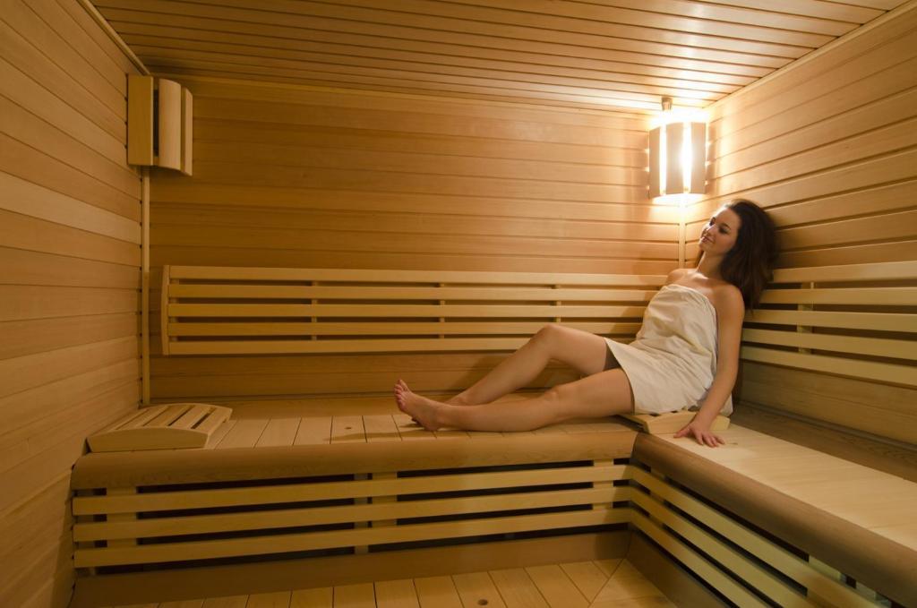 Spa Hotel Cajkovskij Karlovy Vary Ngoại thất bức ảnh