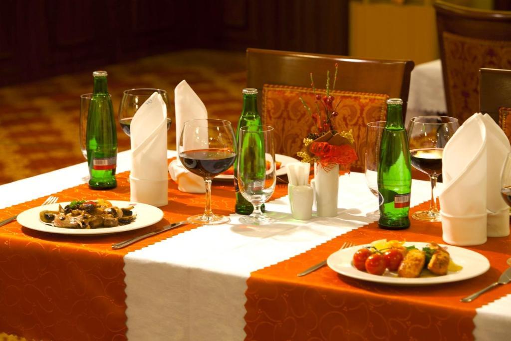 Spa Hotel Cajkovskij Karlovy Vary Ngoại thất bức ảnh
