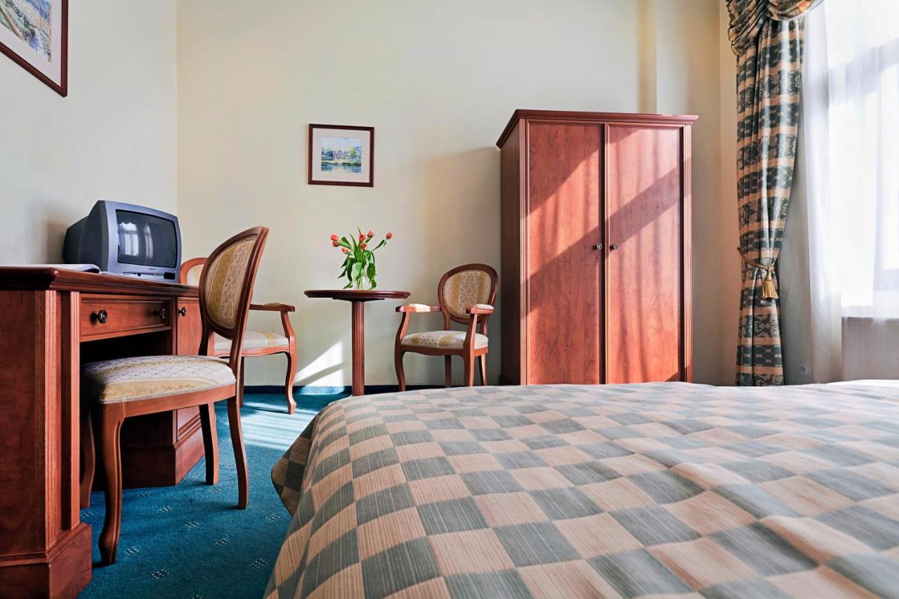 Spa Hotel Cajkovskij Karlovy Vary Ngoại thất bức ảnh